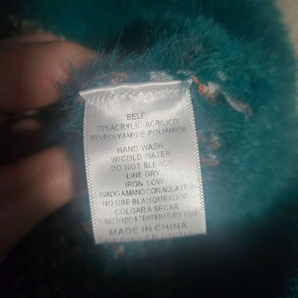 Listicle Teal Chevron Pattern Sweater - Picture 4 of 4